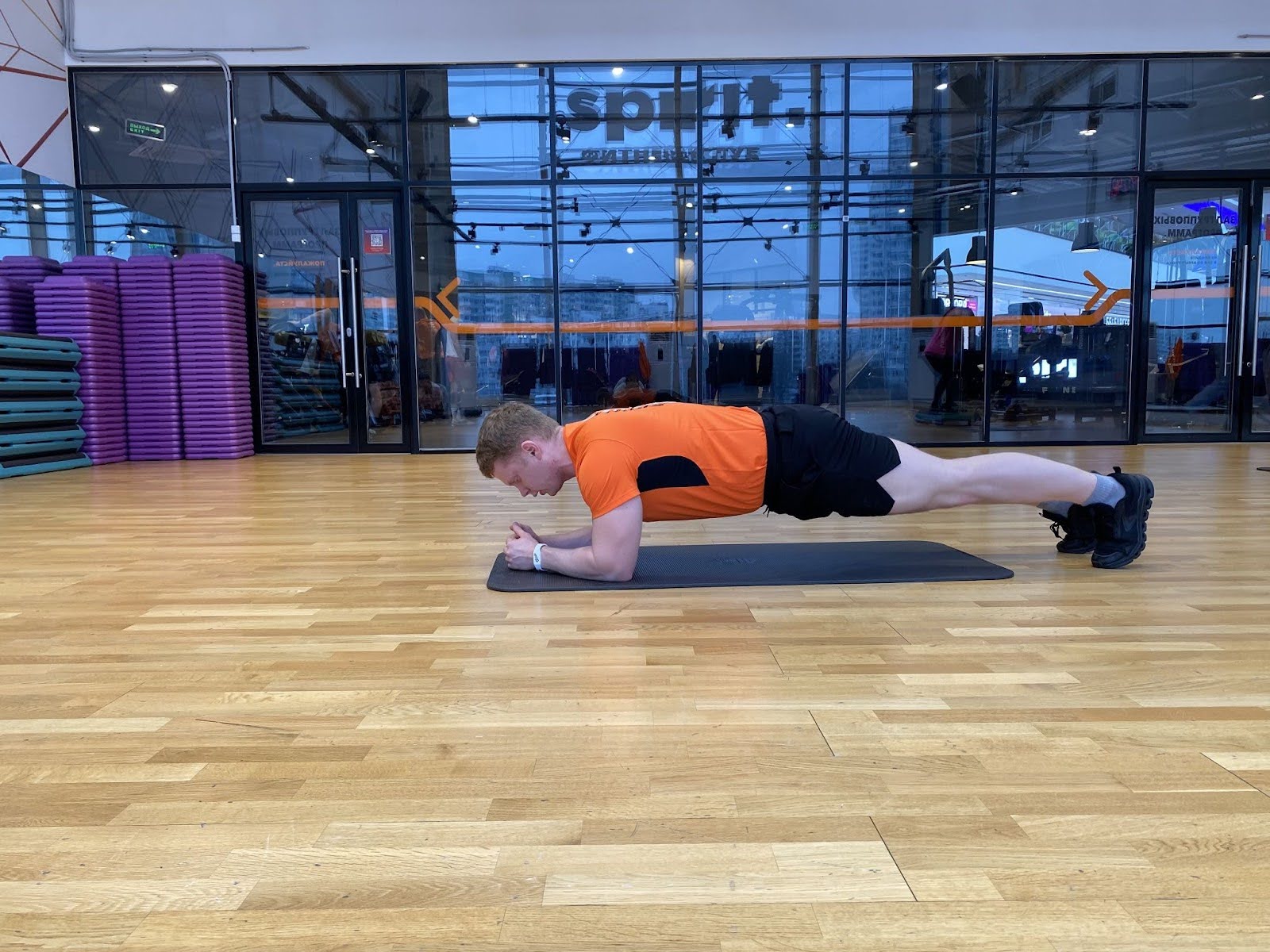 Упражнение «Планка»: как правильно выполнять, и в чём польза – 2